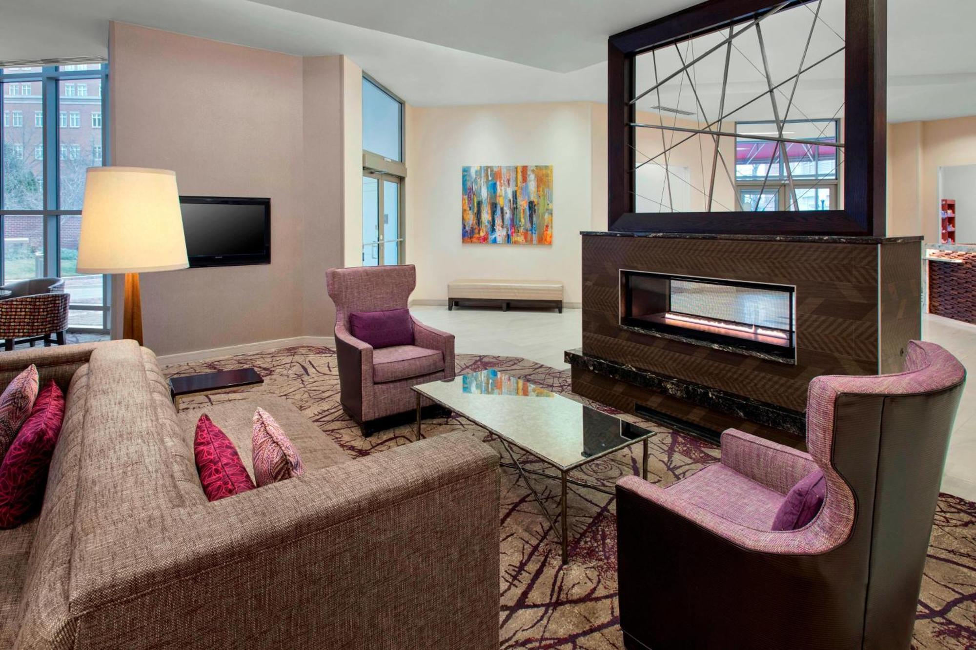 Residence Inn Alexandria Old Town South At Carlyle Eksteriør bilde
