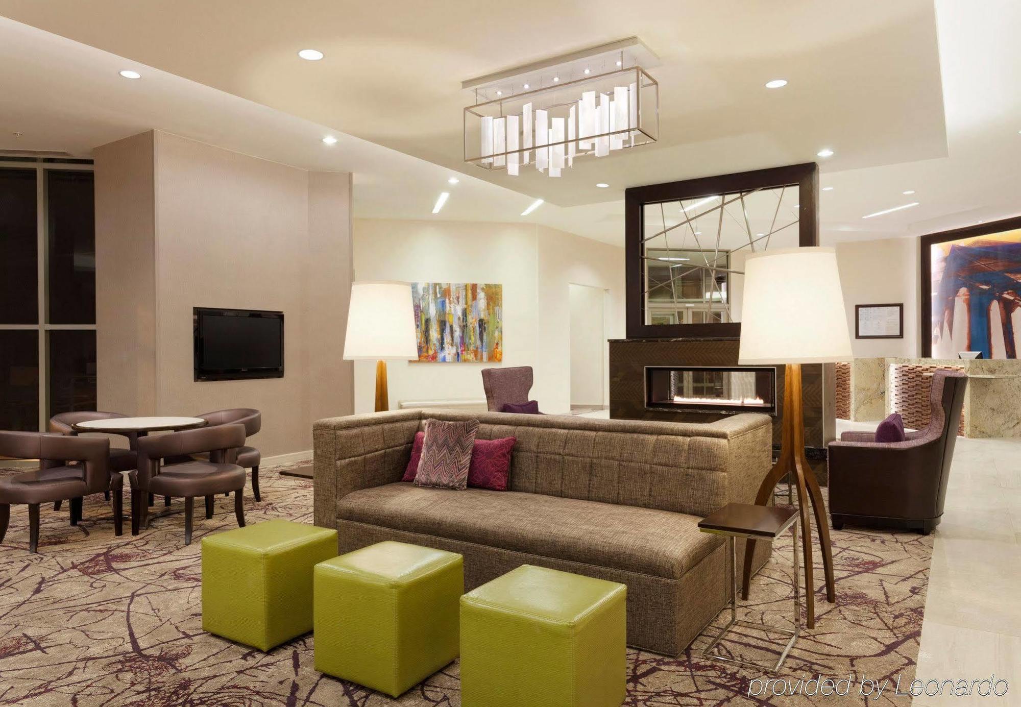 Residence Inn Alexandria Old Town South At Carlyle Interiør bilde